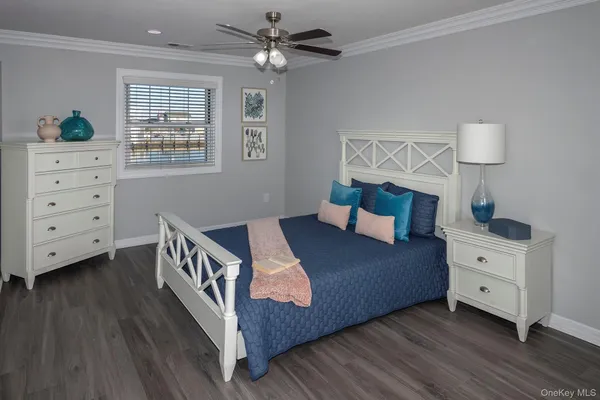 $2,450 | 10 Mainsail Drive, Unit 110, Patchogue, NY 11772