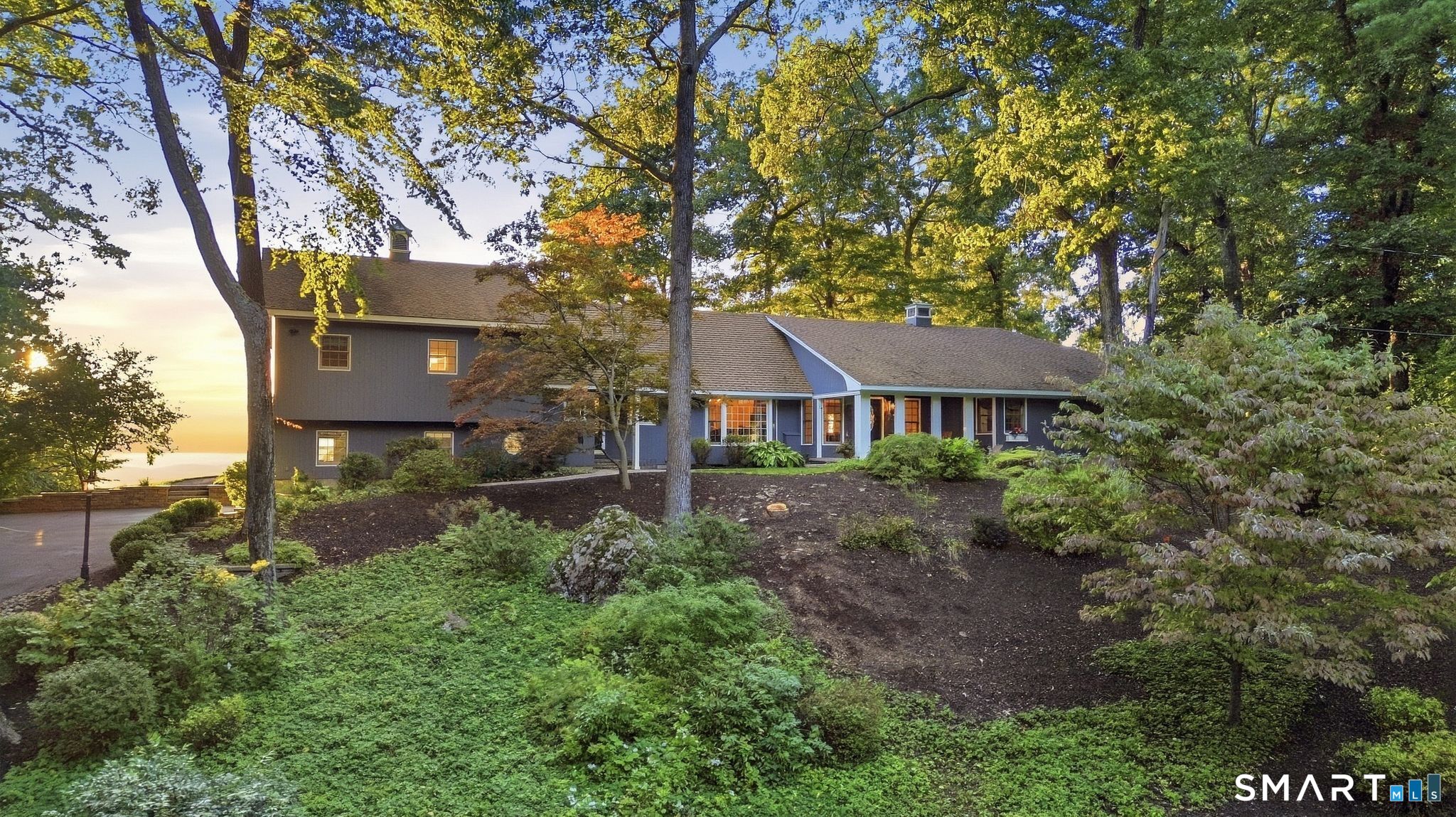 55 Montevideo Road Avon, CT 06001 - Photo 4 of 24 Gallery Image 4