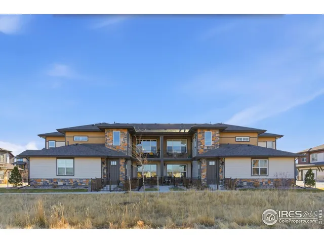 a view of house with yard