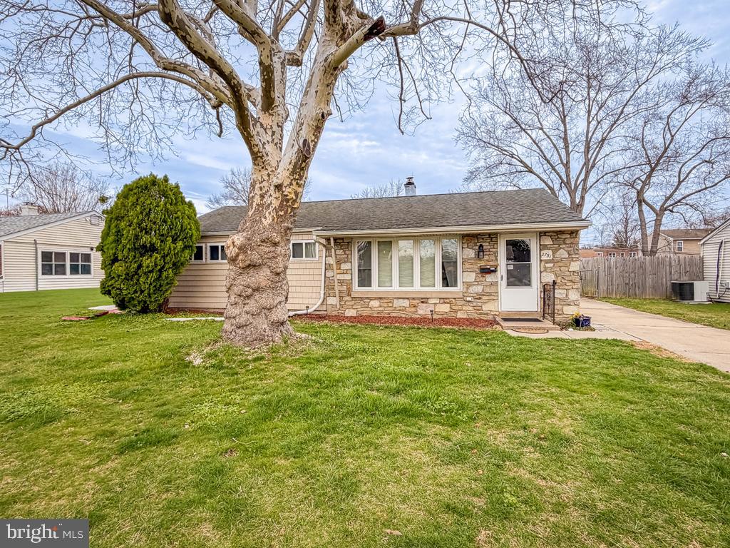 2751 Kruger Road Abington, PA 19001 - Photo 16 of 27
