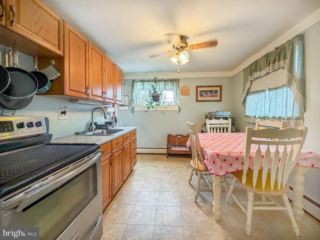 2751 Kruger Road Abington, PA 19001 - Photo 8 of 27