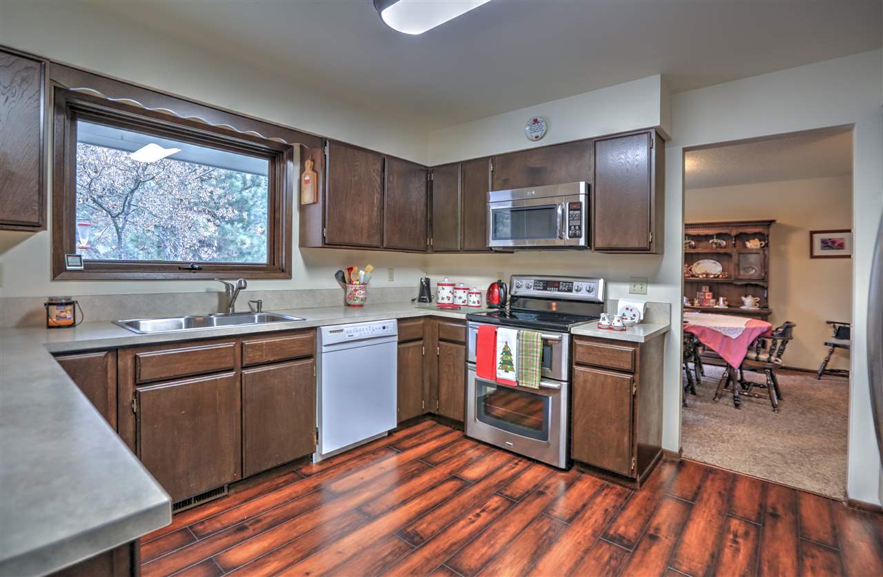 14421 South Merriney Road Cheney, WA 99004 - Photo 7 of 20