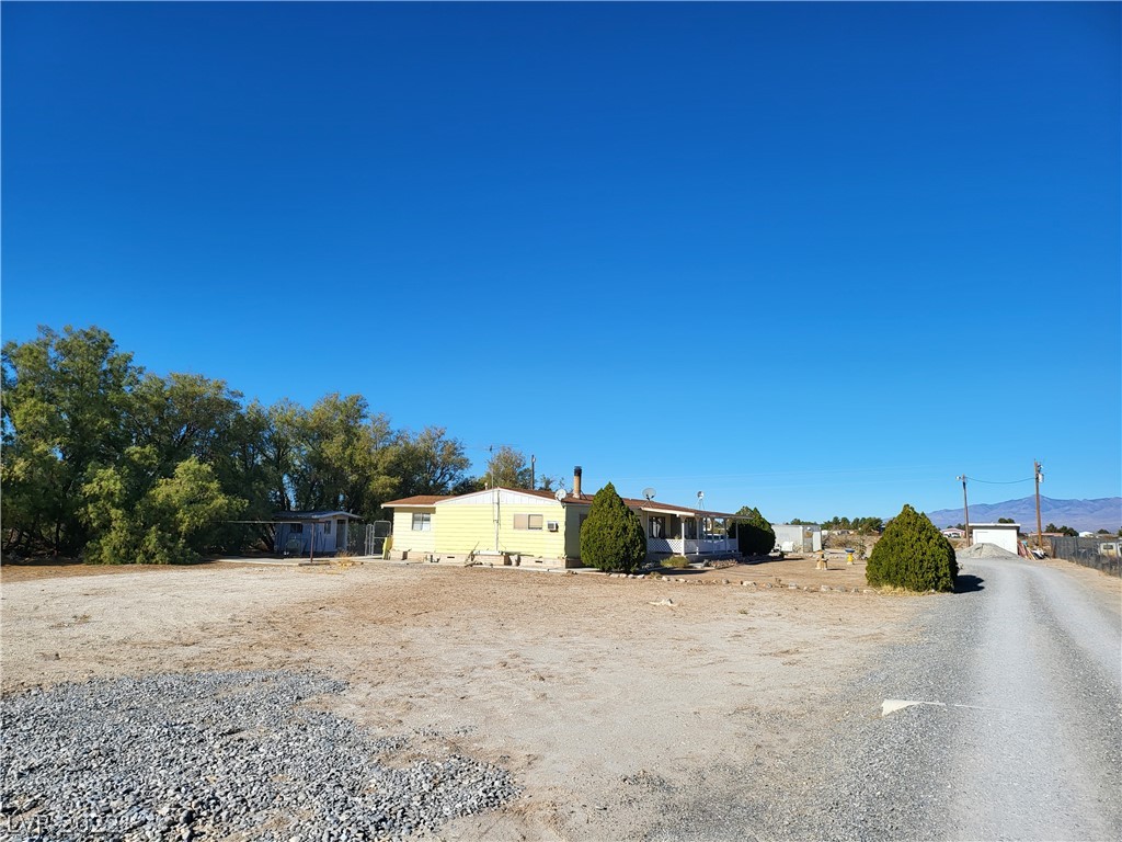 1160 Manse Road Pahrump, NV 89048 - Photo 3 of 14 Gallery Image 3