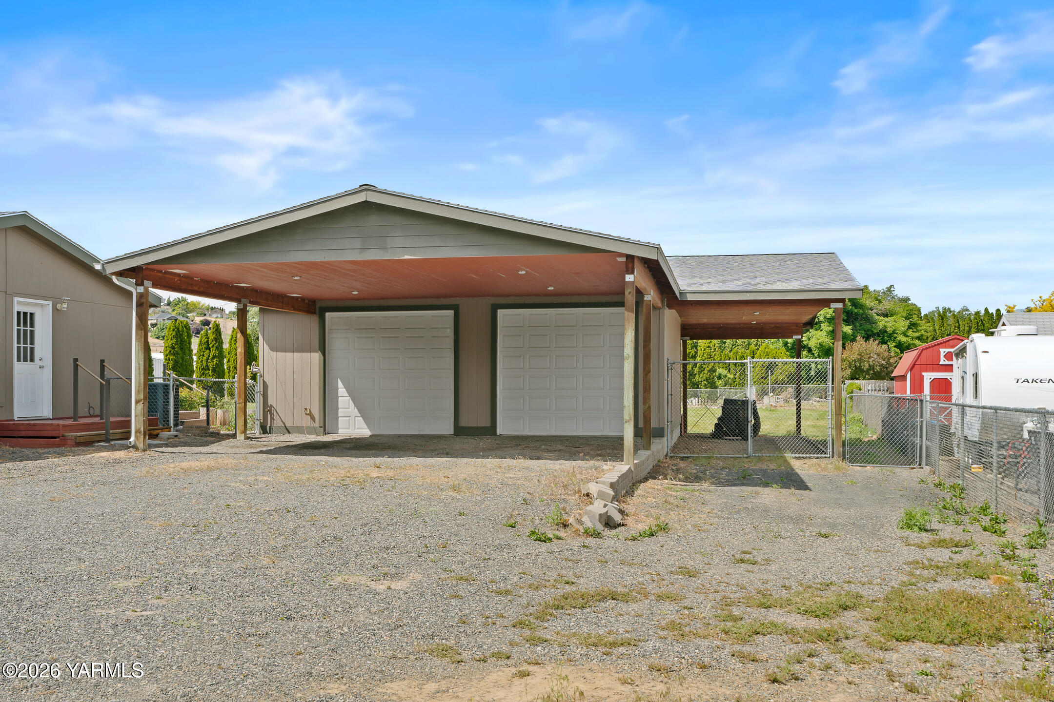 2005 South Naches Road Yakima, WA 98908 - Photo 2 of 28 2005SNachesRd-2