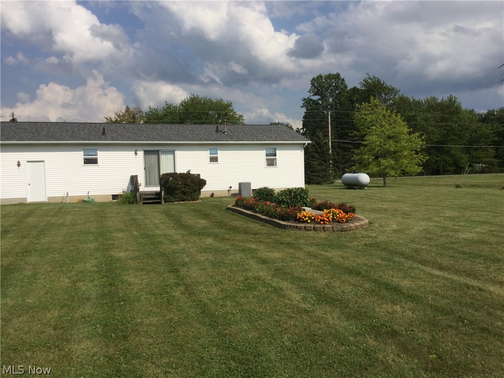 4484 Beat Road Litchfield, OH 44253 - Photo 7 of 30 Gallery Image 7