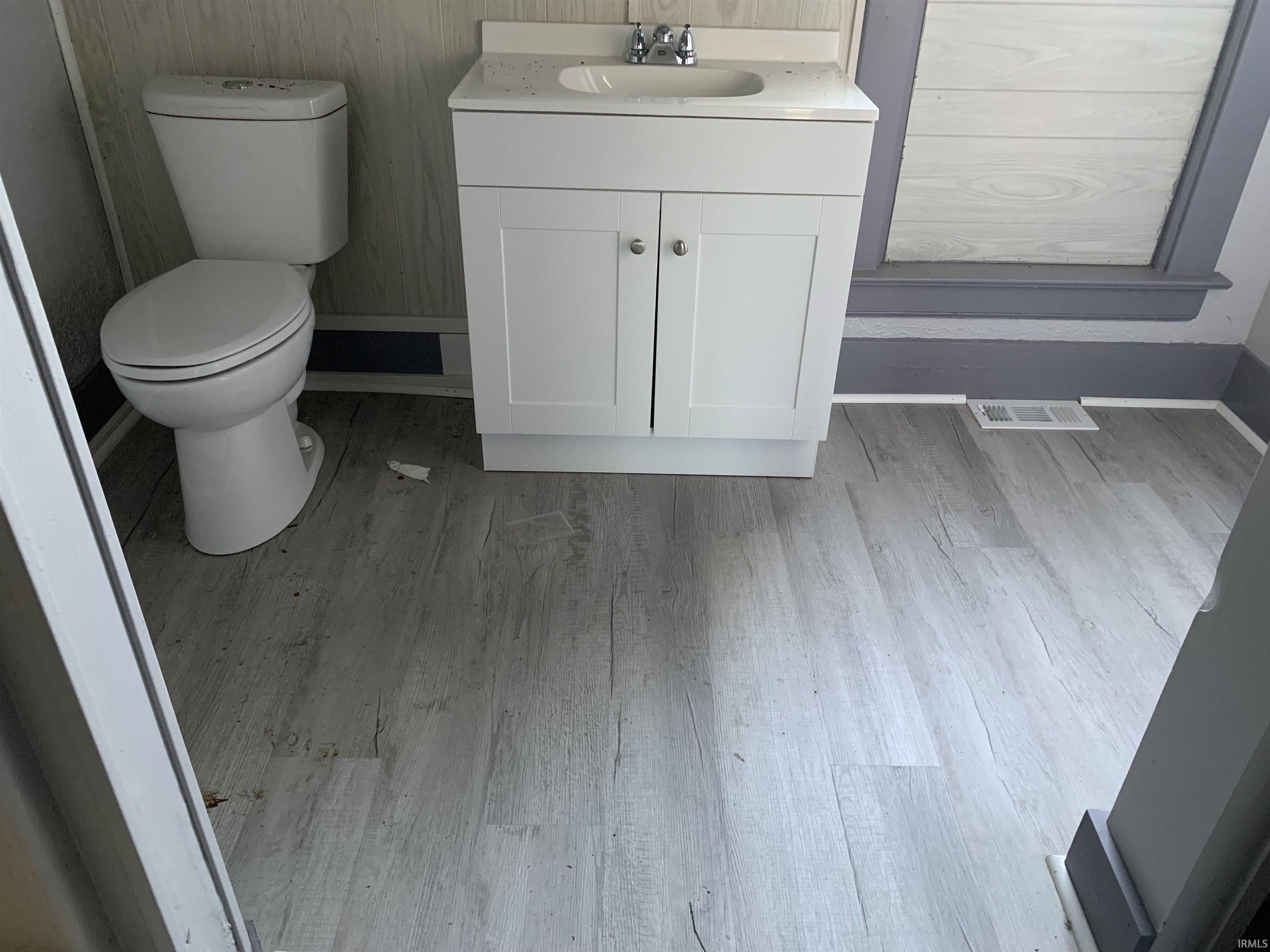 307 East Goshen Road Osceola, IN 46561 - Photo 6 of 19