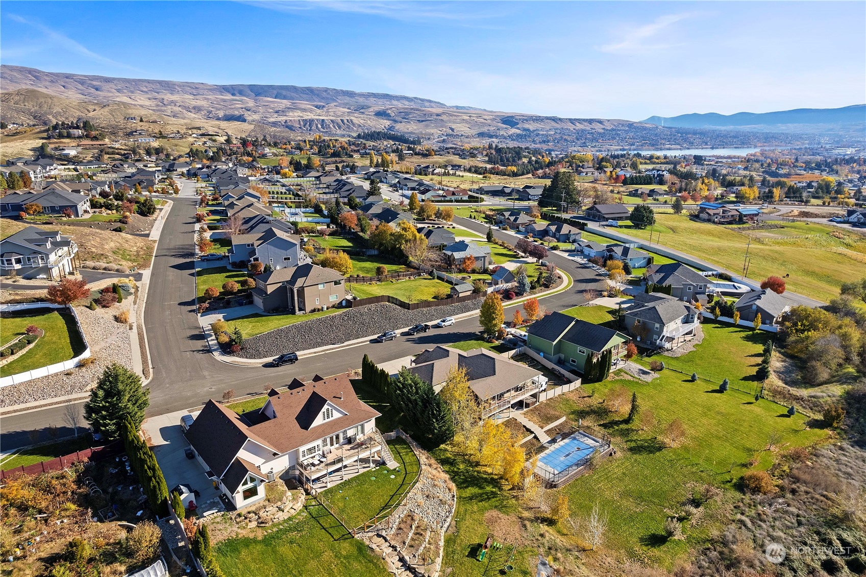 1045 Ridge Crest Drive Wenatchee, WA 98801 - Photo 32 of 34 Gallery Image 32