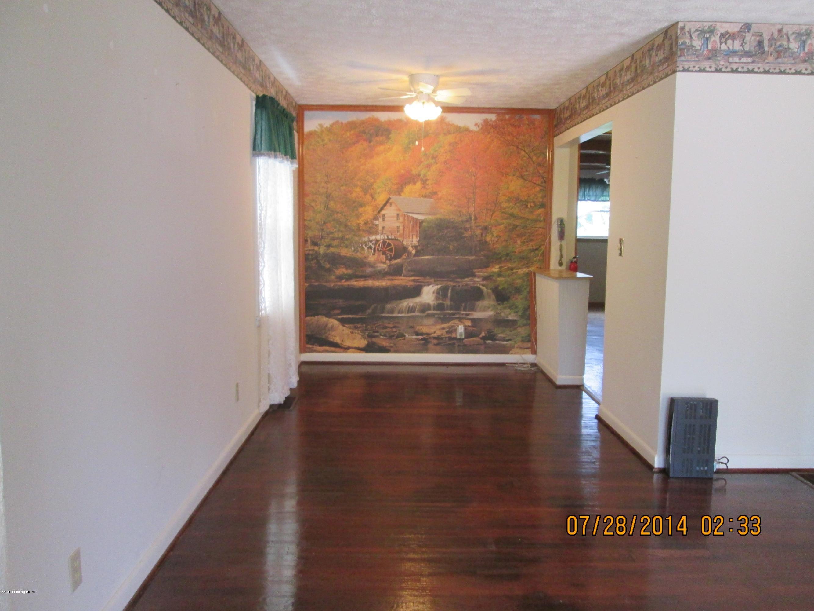 1324 Gallant Fox Run Road Louisville, KY 40242 - Photo 2 of 17 Dining Area Hardwood, ceiling fan