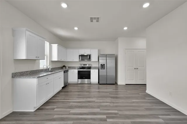 $1,900 | 14818 Calderon Drive, Montgomery, TX 77316