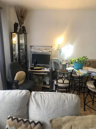 $326,000 | 6-fordham 6 Fordham, Unit 2F, New City, NY 10465