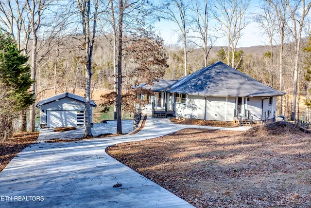 $1,700,000 | 194 Helms Ferry Road, Sharps Chapel, TN 37866