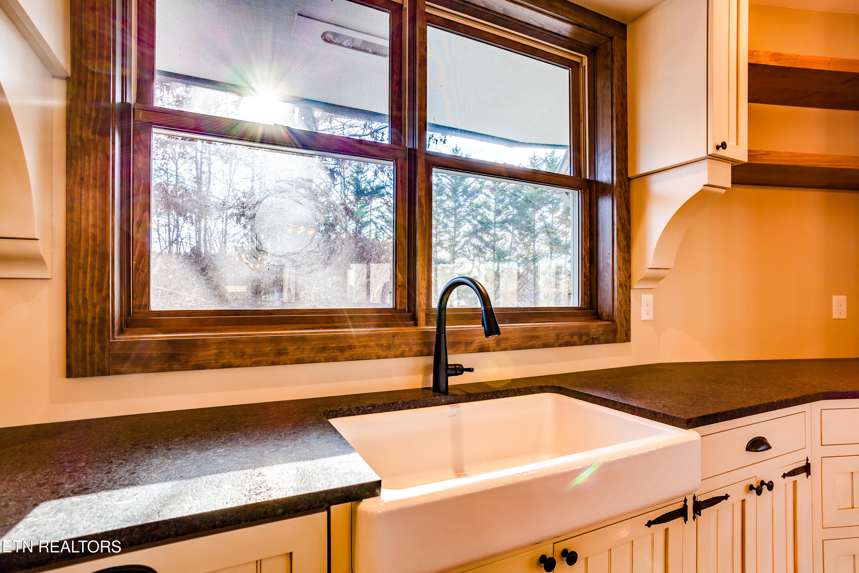 194 Helms Ferry Road Sharps Chapel, TN 37866 - Photo 26 of 60 032251222-1-194HelmsFerryRdSharpsChapelT