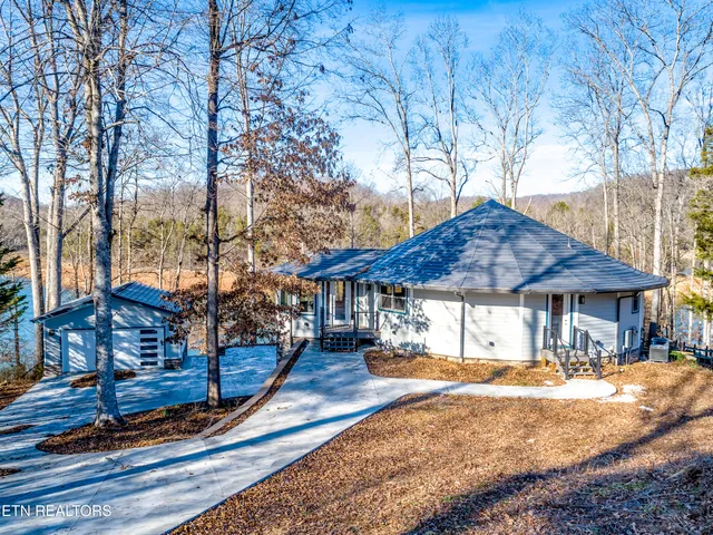 $1,700,000 | 194 Helms Ferry Road, Sharps Chapel, TN 37866