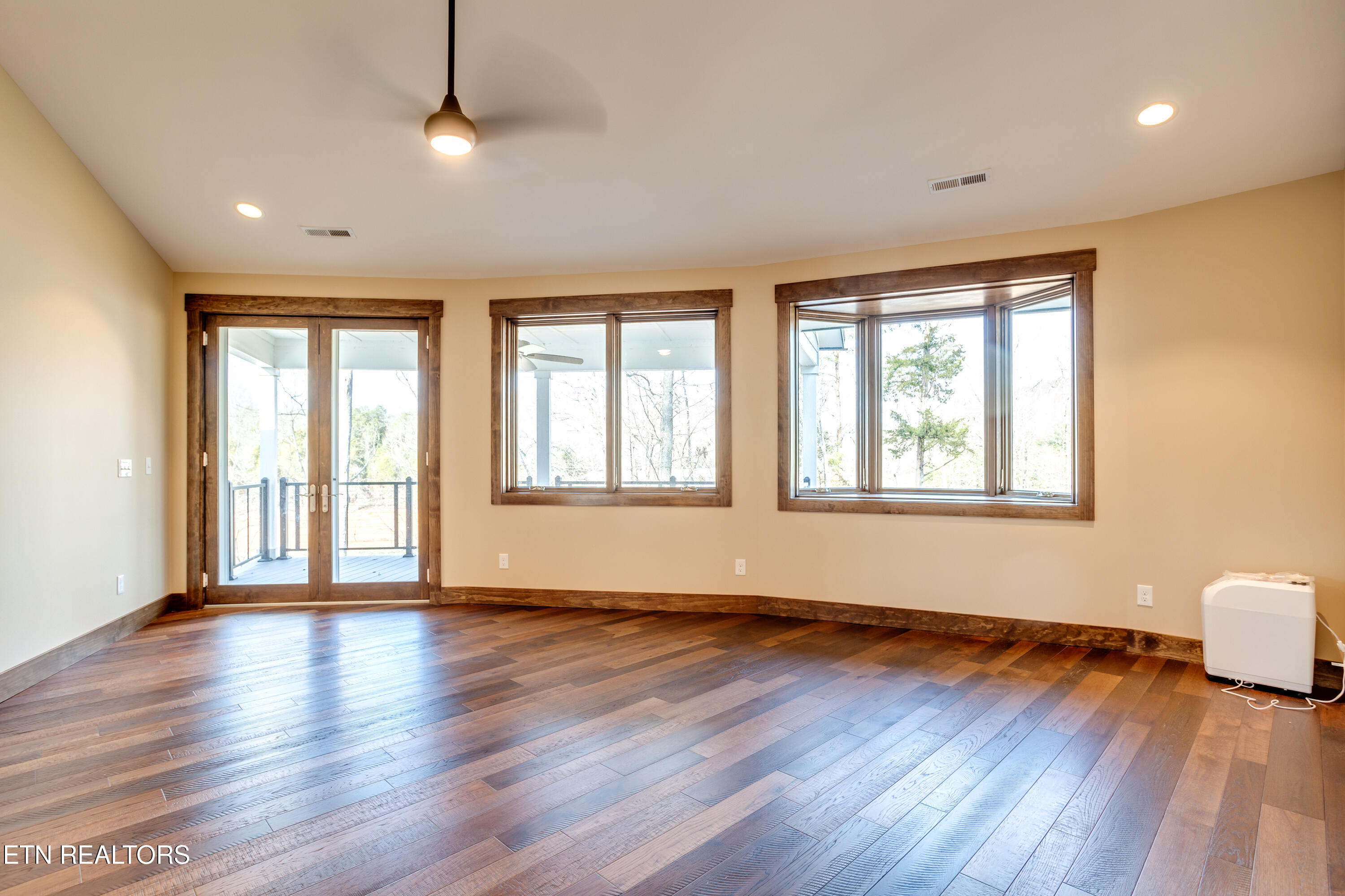 194 Helms Ferry Road Sharps Chapel, TN 37866 - Photo 31 of 60 040251222-1-194HelmsFerryRdSharpsChapelT