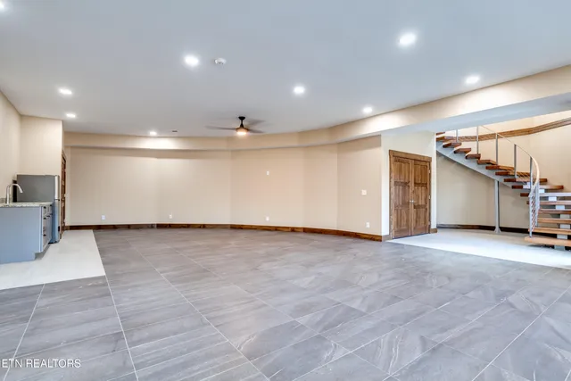 $1,700,000 | 194 Helms Ferry Road, Sharps Chapel, TN 37866