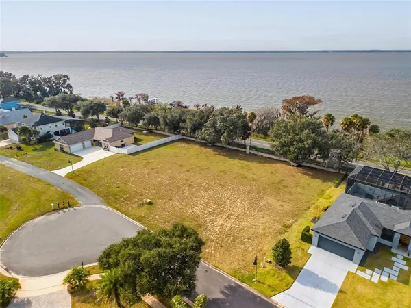 $255,000 | 3231 Landing View, Tavares, FL 32778