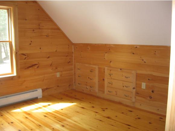 114 Old Revolutionary Road Temple, NH 03084 - Photo 15 of 23