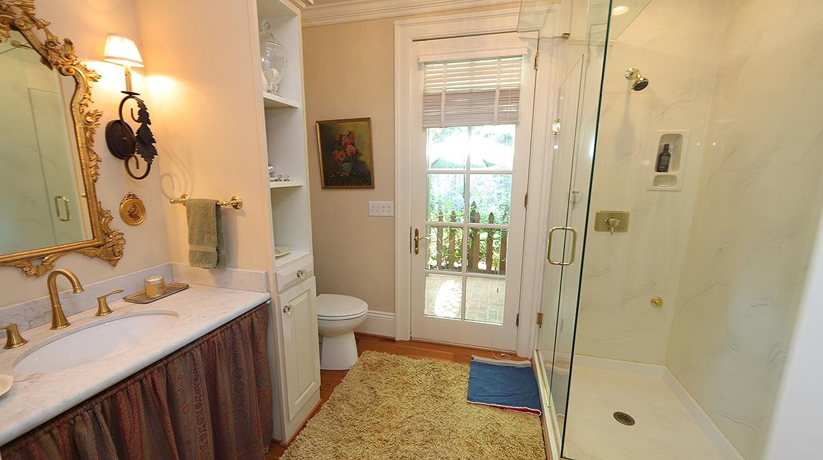1823 St Marys Street Raleigh, NC 27608 - Photo 46 of 54 Guest house