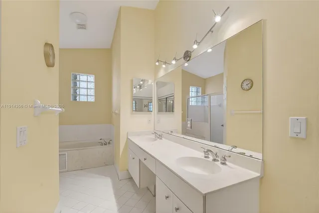 a bathroom with a bathtub