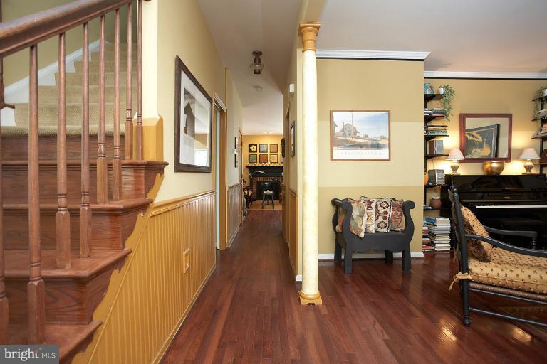 481 Tschiffely Square Road Gaithersburg, MD 20878 - Photo 7 of 30 Living Room Foyer