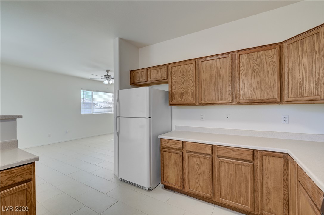 3844 Kit Fox Street Las Vegas, NV 89122 - Photo 12 of 55