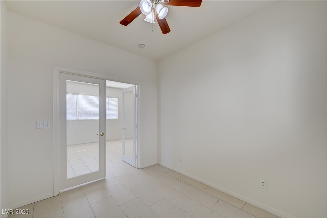 3844 Kit Fox Street Las Vegas, NV 89122 - Photo 16 of 55