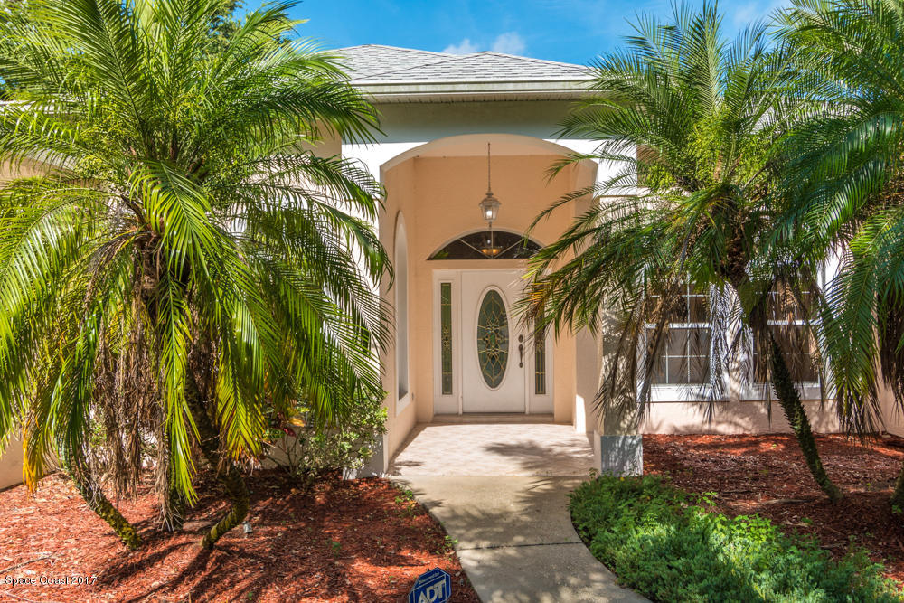 5462 Winding Way Merritt Island, FL 32953 - Photo 4 of 30 4