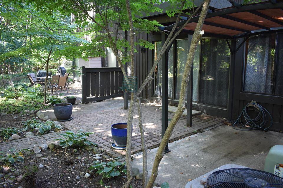 113 Inverness Court, Unit C Kalamazoo, MI 49006 - Photo 12 of 16 20251001173553404384000000-o
