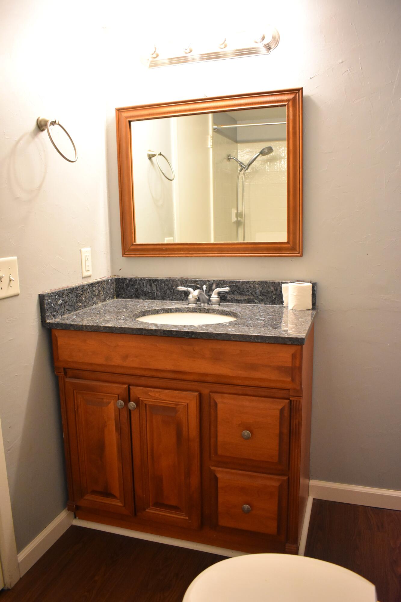 113 Inverness Court, Unit C Kalamazoo, MI 49006 - Photo 9 of 16 DSC_0587