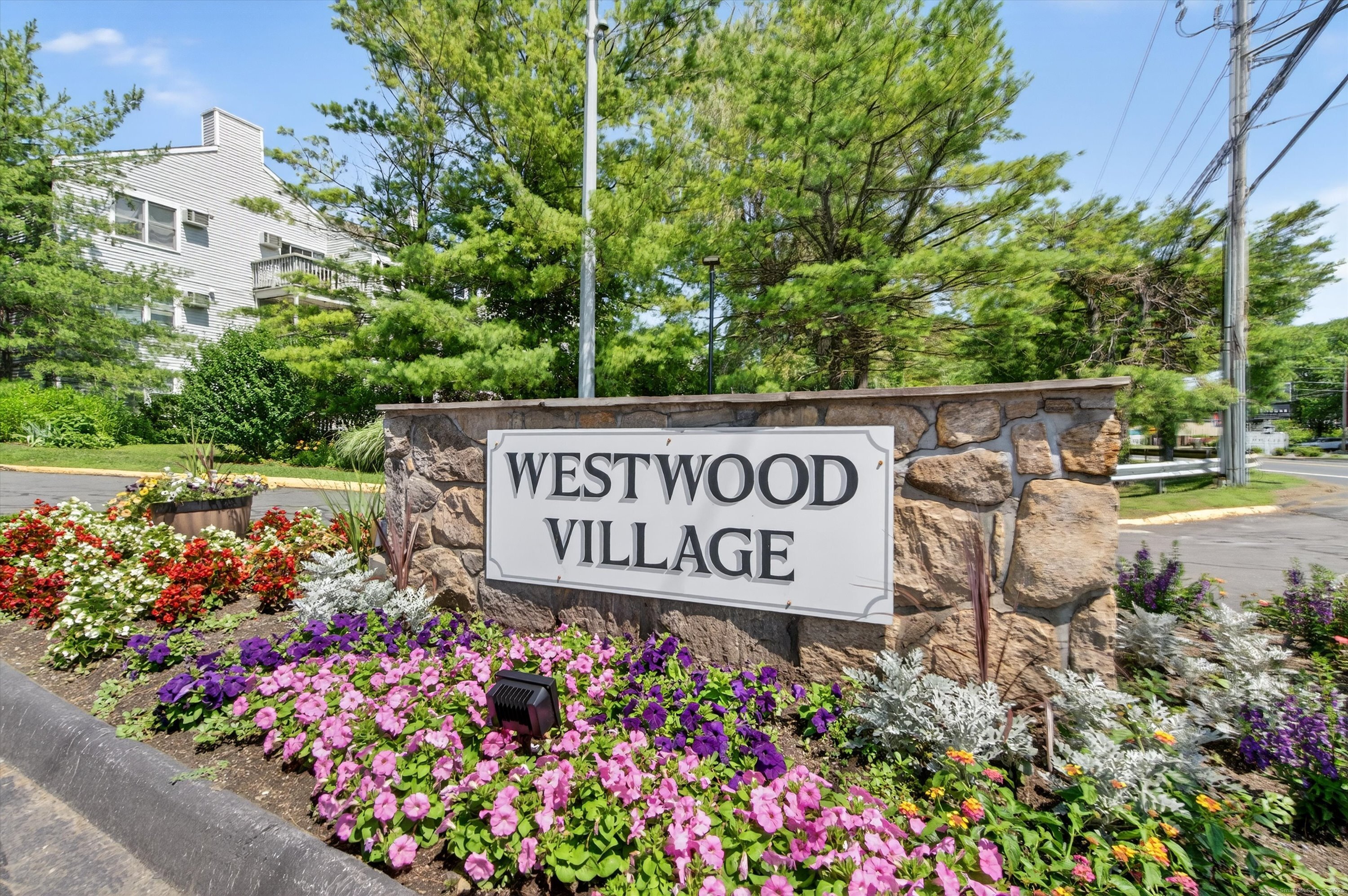 55 Mill Plain Road, Unit 53 Danbury, CT 06811 - Photo 1 of 1