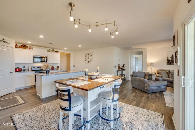 $360,000 | 169 Crawford Circle, Bristol, TN 37618