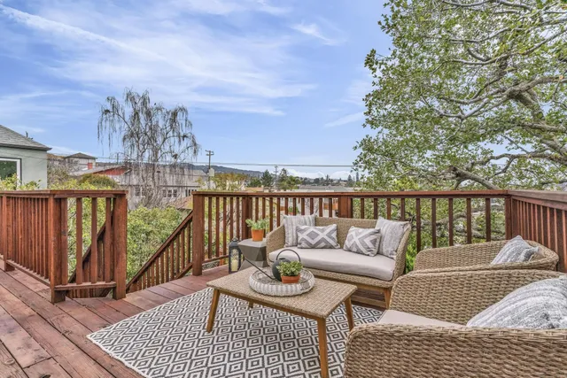 $1,095,000 | 950 Scott Street, Oakland, CA 94610