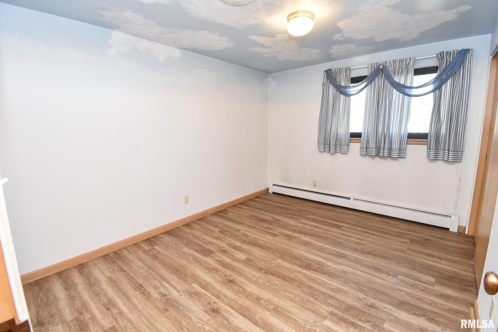 307 Walnut Street Washington, IL 61571 - Photo 34 of 43