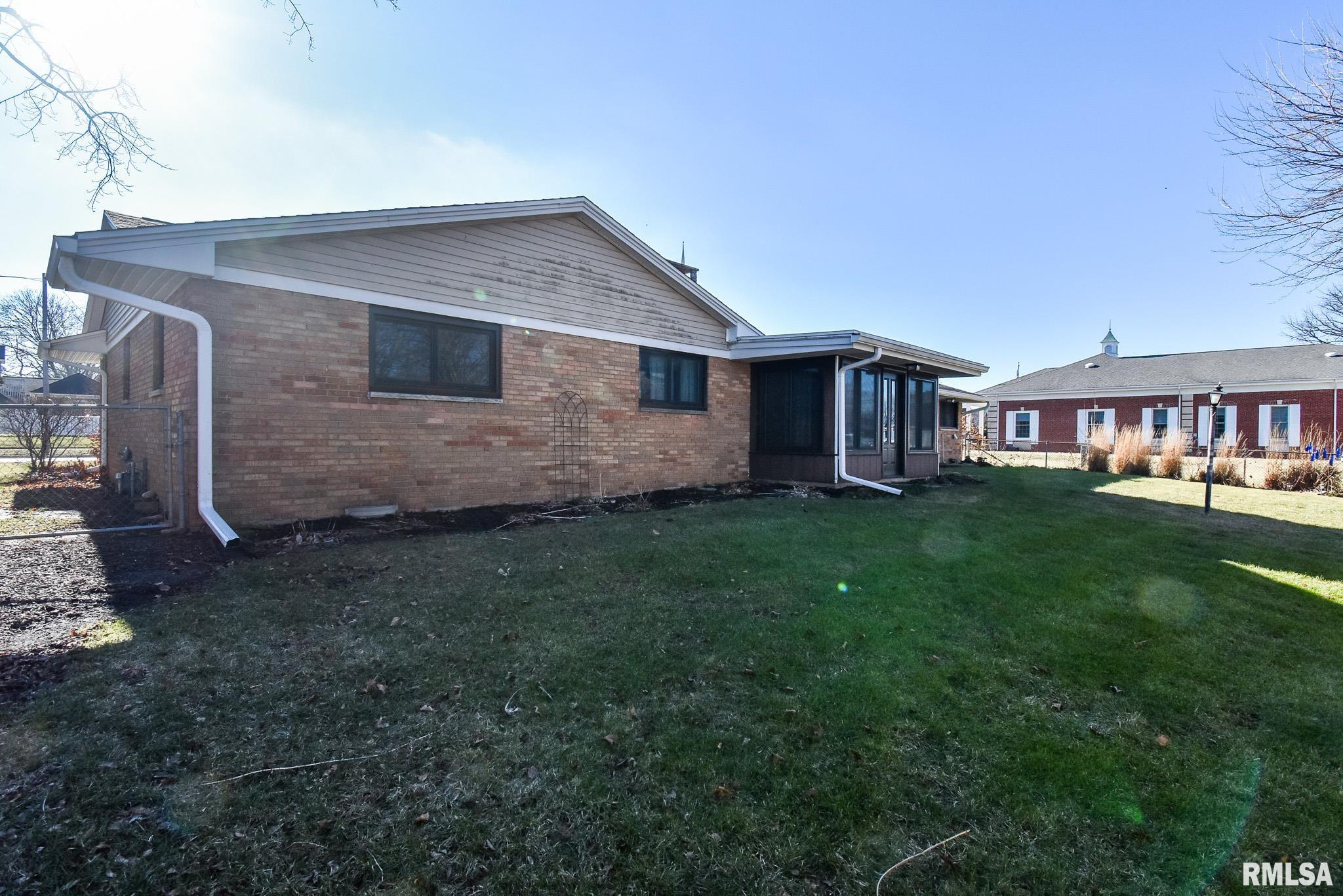 307 Walnut Street Washington, IL 61571 - Photo 43 of 43