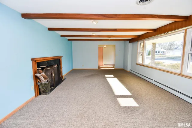 $219,900 | 307 Walnut Street, Washington, IL 61571