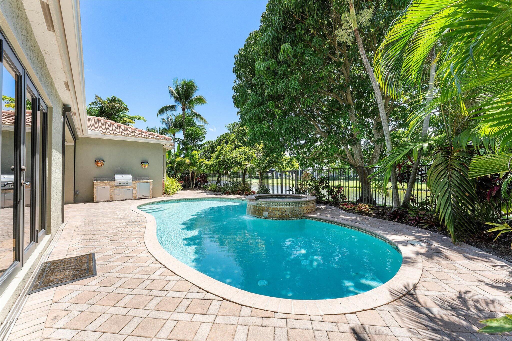 17585 Middlebrook Way Boca Raton, FL 33496 - Photo 2 of 56 55-17585 Middlebrook Way_055