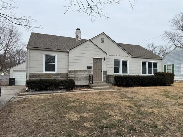 $215,000 | 1316 West 29th Terrace South, Independence, MO 64052