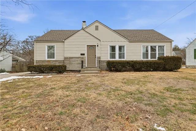$215,000 | 1316 West 29th Terrace South, Independence, MO 64052