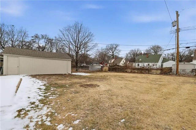 $215,000 | 1316 West 29th Terrace South, Independence, MO 64052