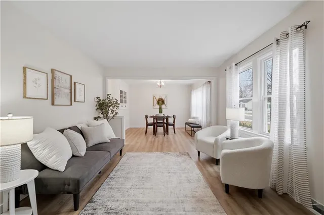 $215,000 | 1316 West 29th Terrace South, Independence, MO 64052