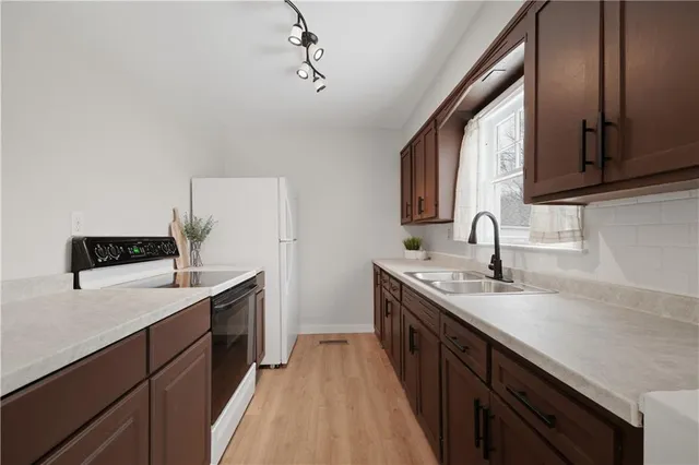 $215,000 | 1316 West 29th Terrace South, Independence, MO 64052