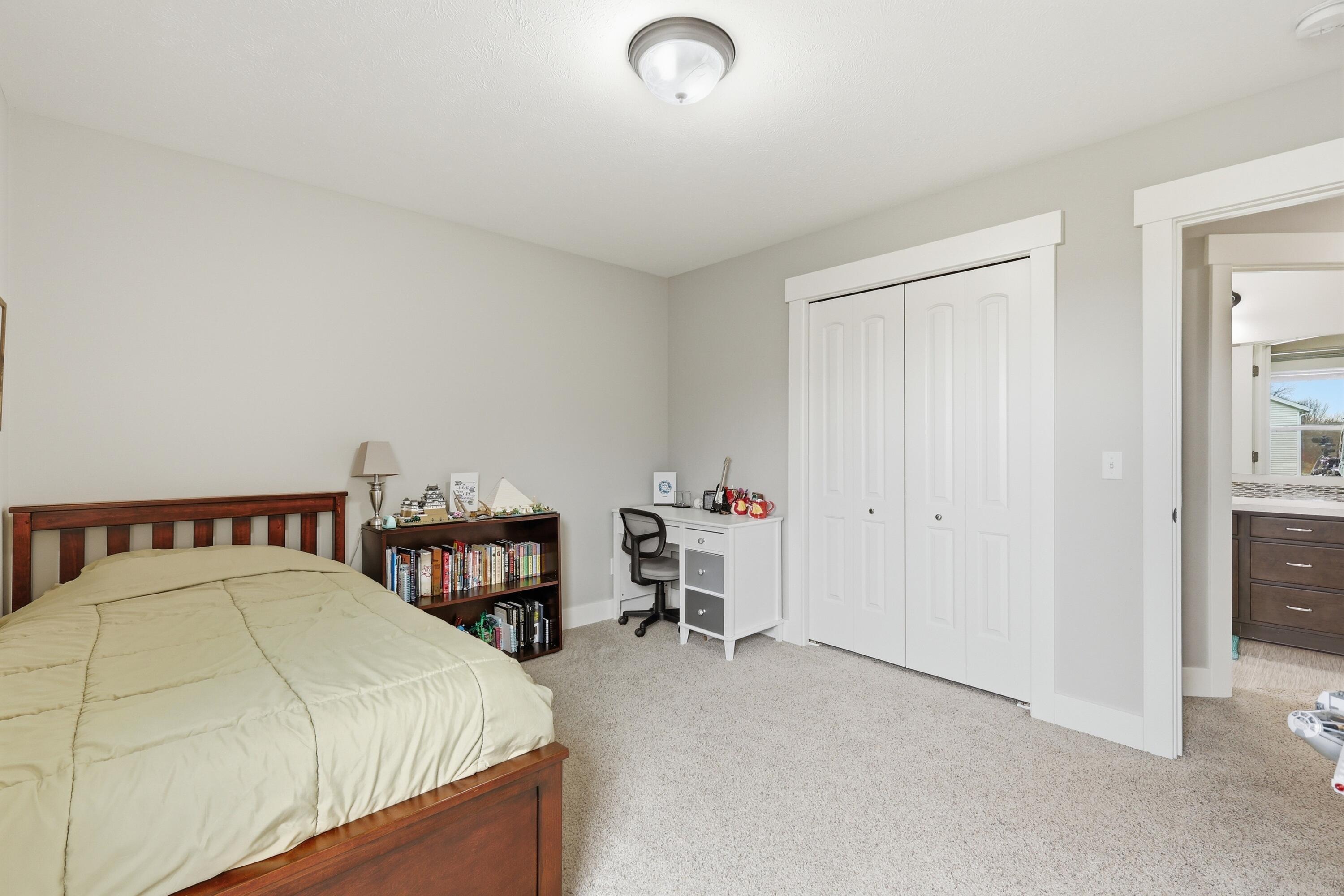 8433 Sunnyview Road Southeast Caledonia, MI 49316 - Photo 16 of 31 IMG_3158