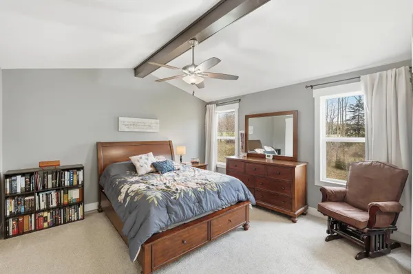 $600,000 | 8433 Sunnyview Road Southeast, Caledonia, MI 49316