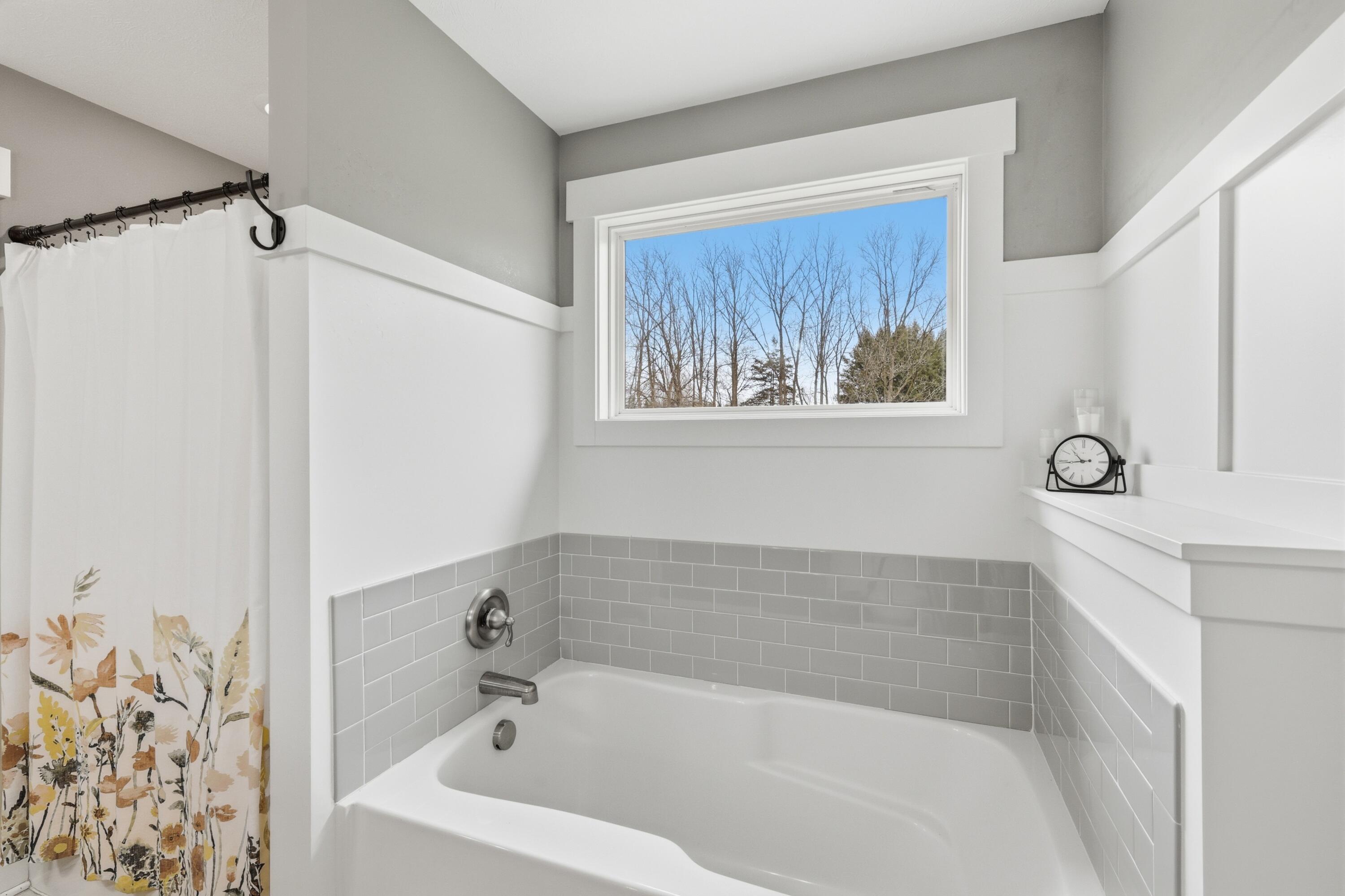 8433 Sunnyview Road Southeast Caledonia, MI 49316 - Photo 23 of 31 IMG_3165