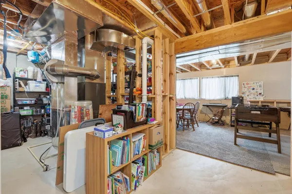 $600,000 | 8433 Sunnyview Road Southeast, Caledonia, MI 49316