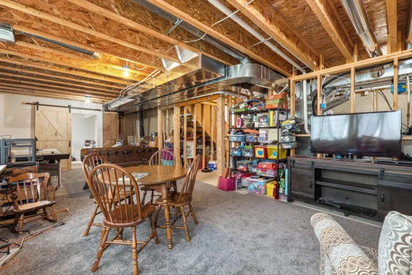 $600,000 | 8433 Sunnyview Road Southeast, Caledonia, MI 49316