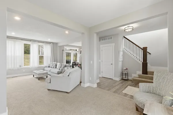 $600,000 | 8433 Sunnyview Road Southeast, Caledonia, MI 49316