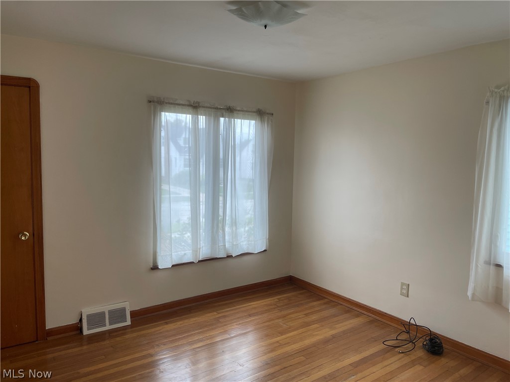 6171 Stanbury Road Parma, OH 44129 - Photo 11 of 22