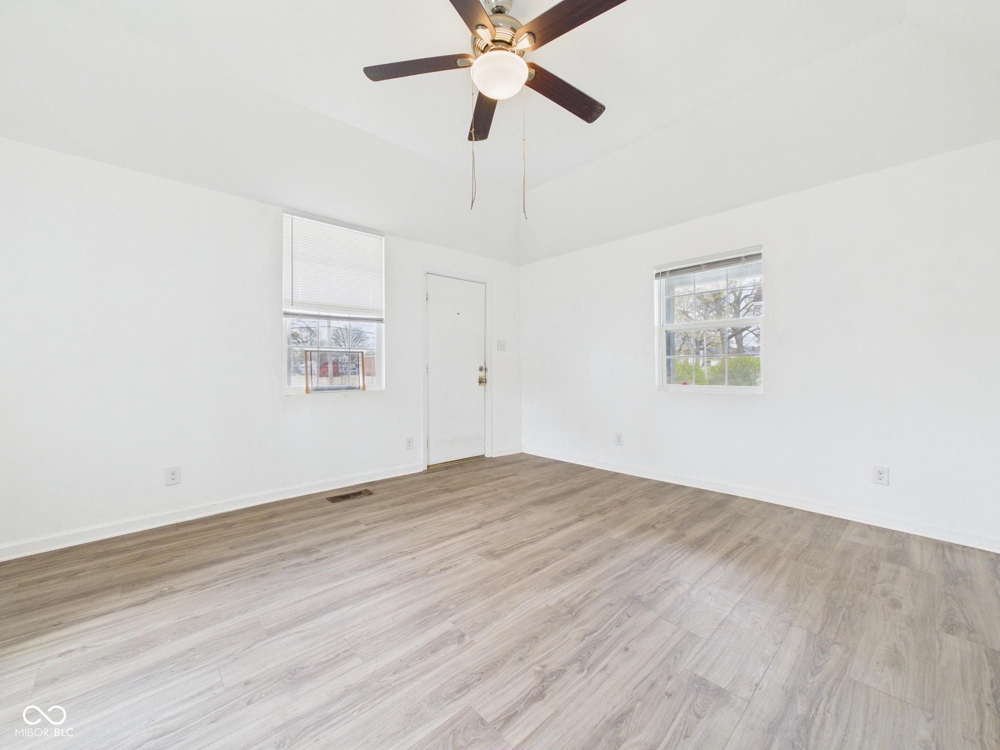1507 West 7th Street Anderson, IN 46016 - Photo 6 of 39