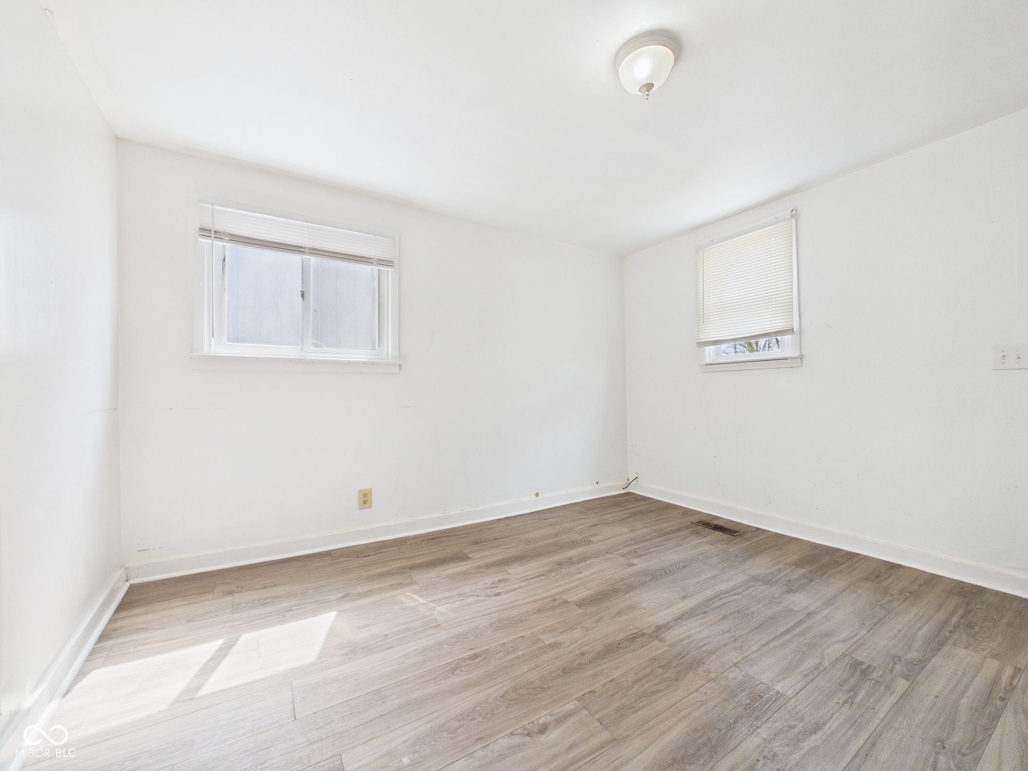 1507 West 7th Street Anderson, IN 46016 - Photo 9 of 39